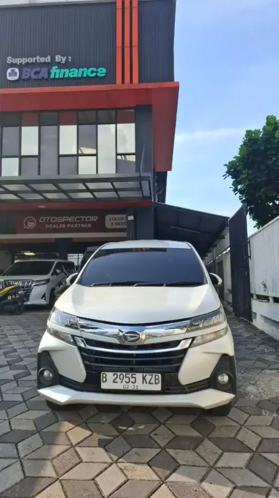 Xenia R manual th 2021
