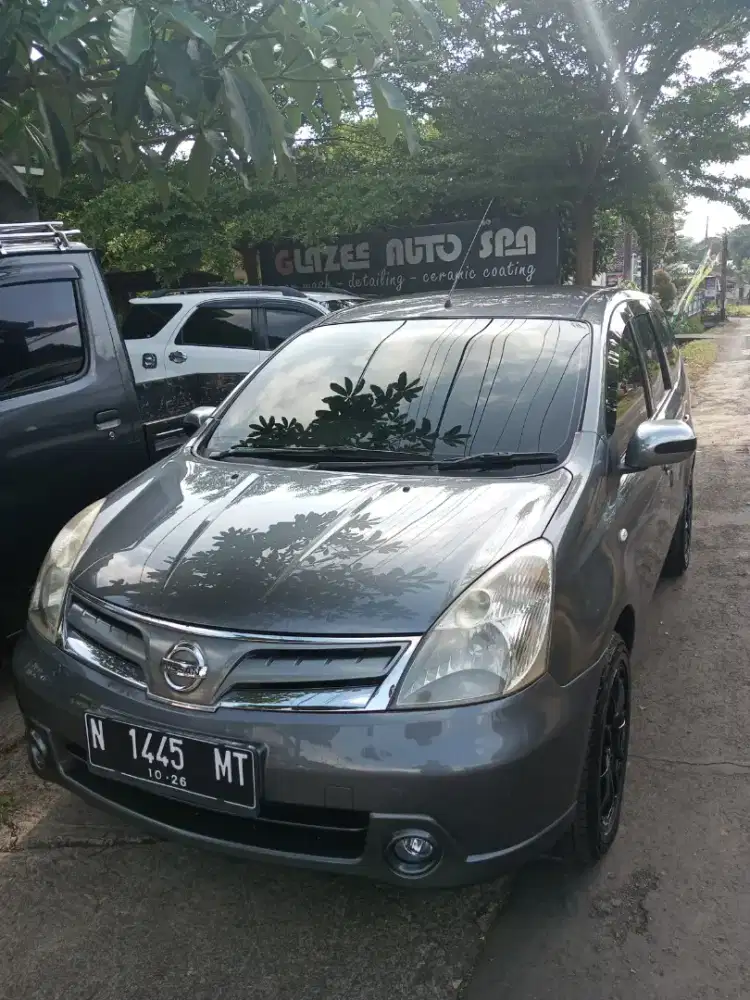 Nissan Grand Livina 2011 Manual