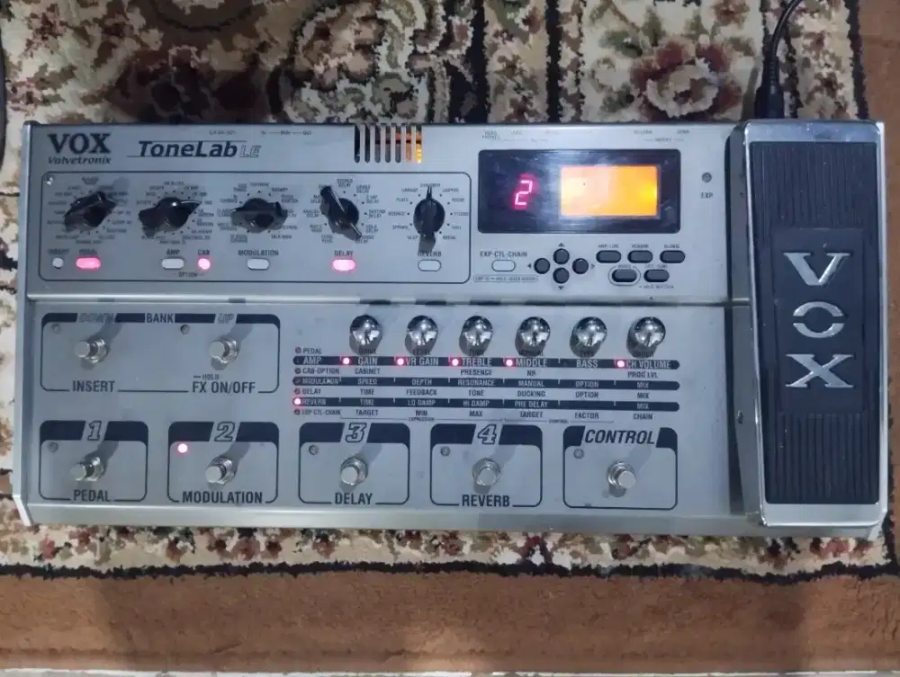 Efek gitar Fox tunelab SE