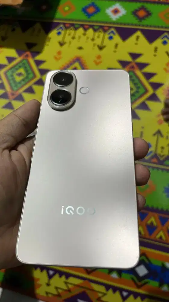 IQOO Z10R 5G FULLSET 12/256GB GARANSI PANJANG