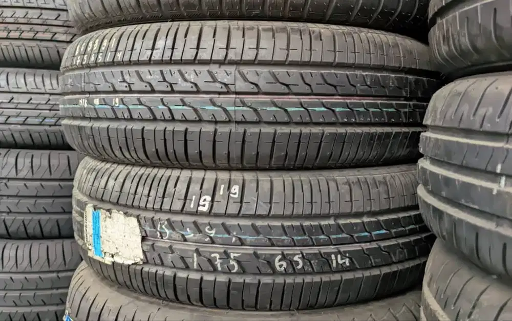 Bridgestone B391 . 175 65 14