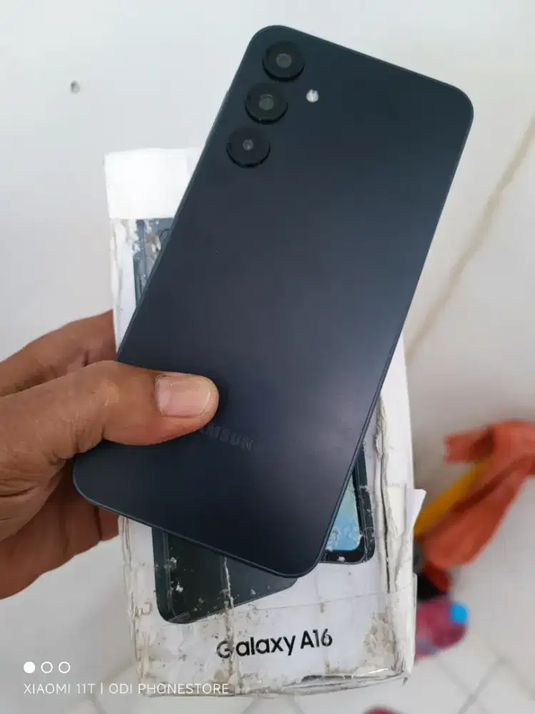 Samsung a16 8+8/128 mulus 98% dan lengkap semua bawaan aslinya