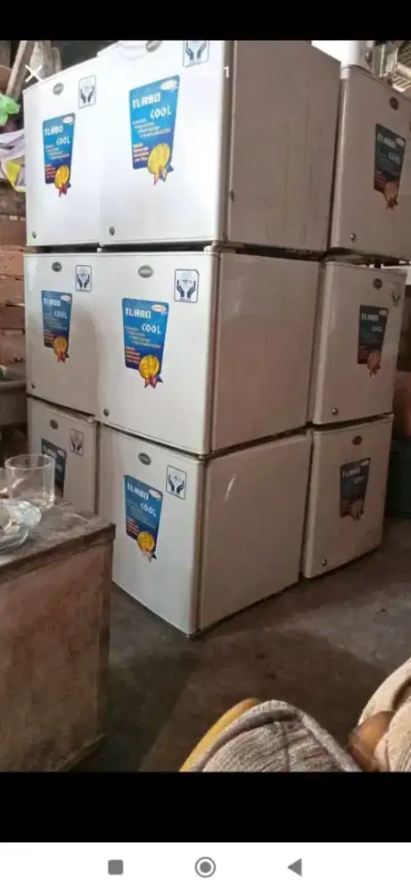 Kulkas mini fortabel