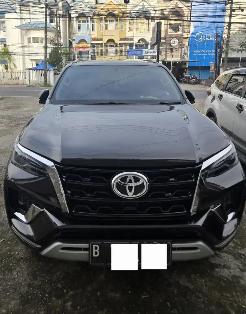 Toyota Fortuner VRZ 2021 50th Anniversary Edition