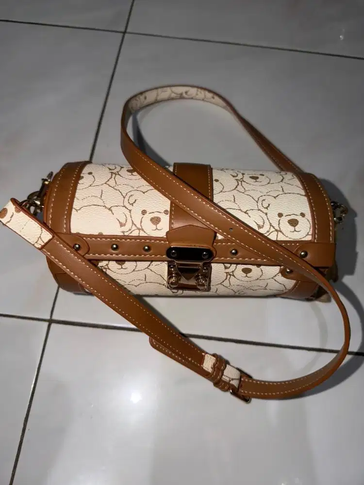 Tas wanita ttwn preloved