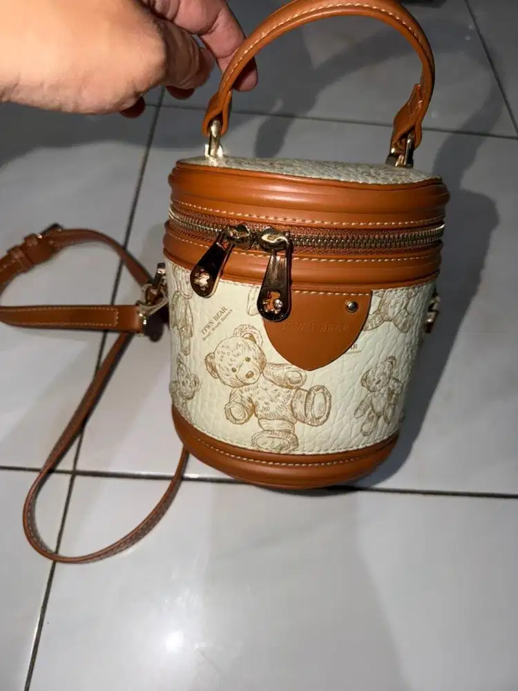 Tas wanita ttwn bear preloved