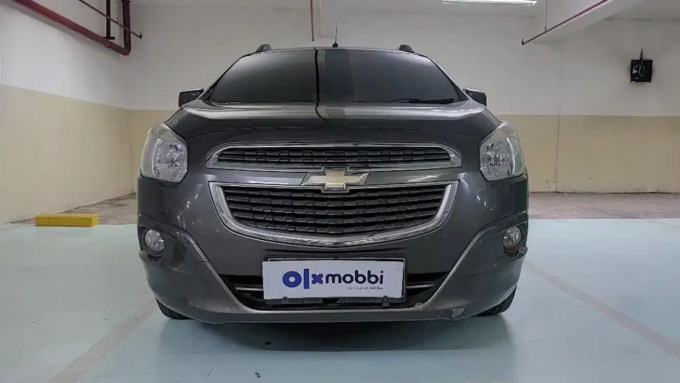 DP MURAH Chevrolet Spin 1.5 LTZ Bensin-MT 2015 Abu CBFSB