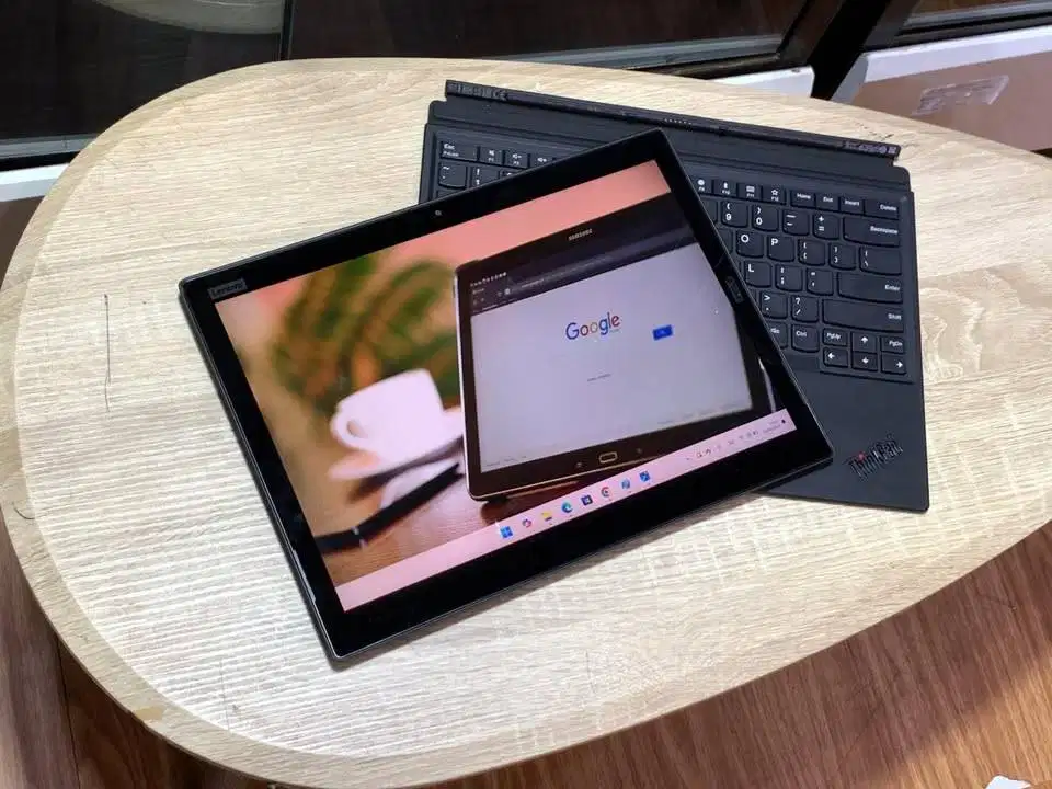 Laptop 2 in1 Lenovo Thinkpad X1 Tablet Intel Core i5 GEN8 RAM 8GB SSD