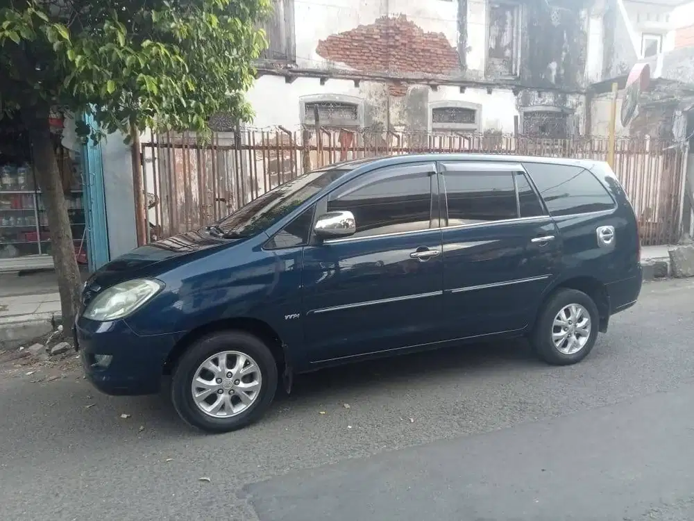 Toyota Kijang Innova MT 2005 – Tangguh, Nyaman, dan Siap Pakai!