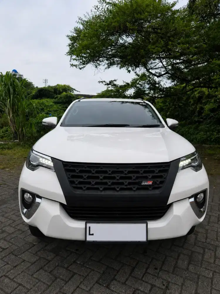 FORTUNER VRZ 2.4 2017 AT DIESEL  | KM LOW | ISTIMEWA | SIAP PAKAI