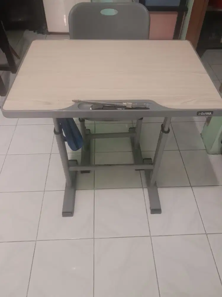 Bangku dan meja second