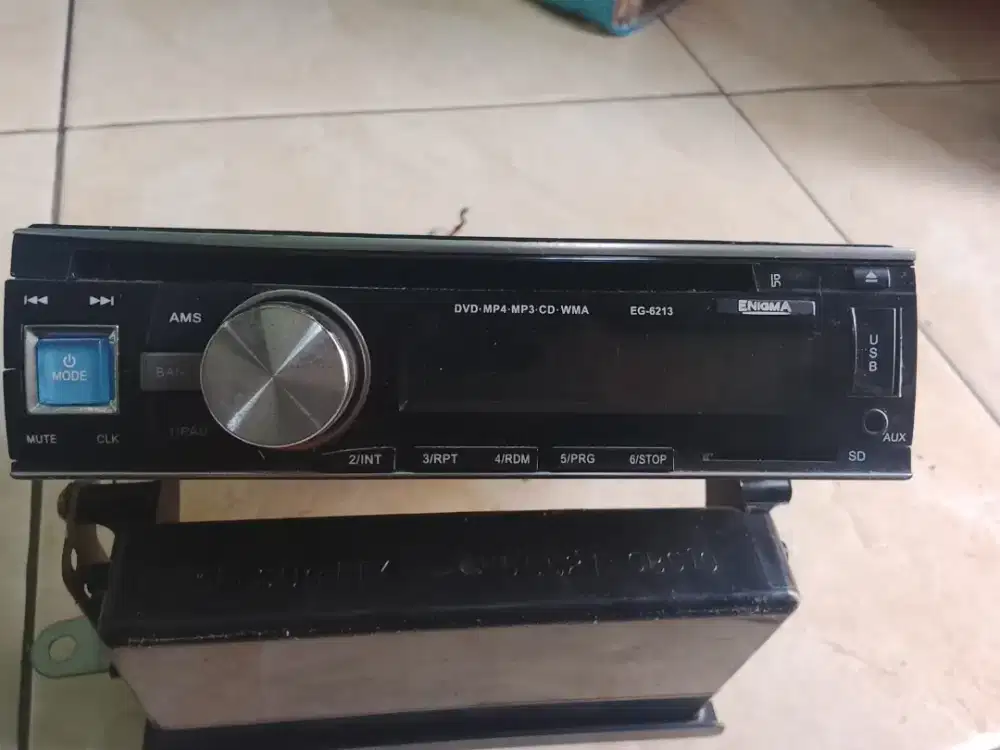 Jual audio mobil barang bagus normal semua