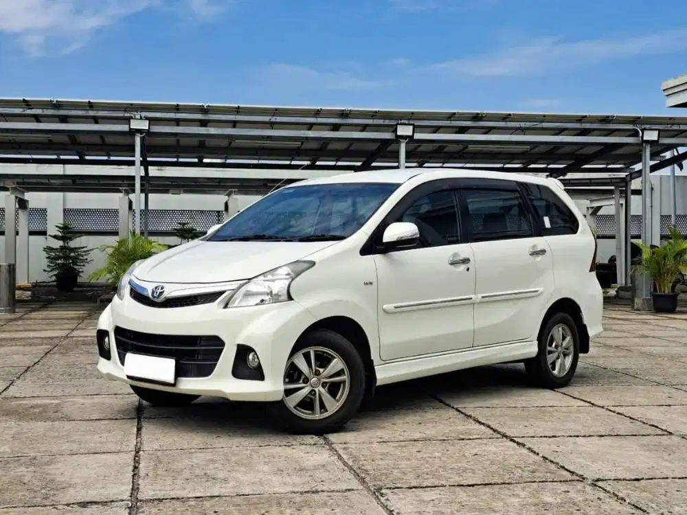 DP 9JT SAJA AVANZA VELOZ 1.5 AT MATIC AUTOMATIC 2013 PUTIH