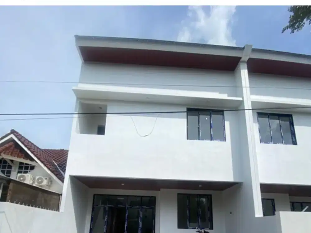 RUMAH BARU 2 LANTAI DI VILLA MELATI MAS 'EN681'