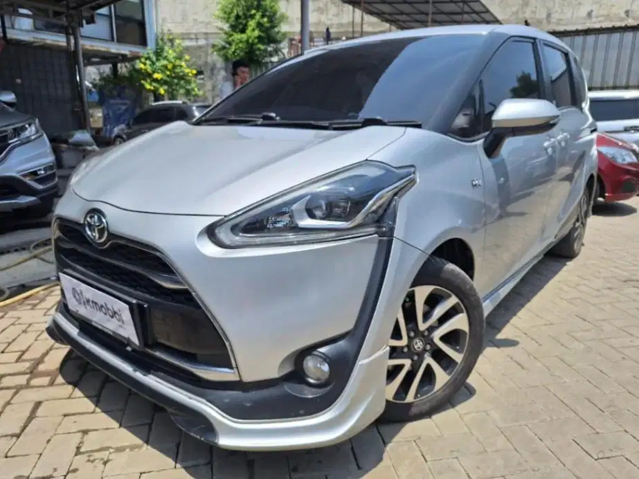 DP MURAH Toyota Sienta 1.5 Q Bensin-AT 2020  CJFAB
