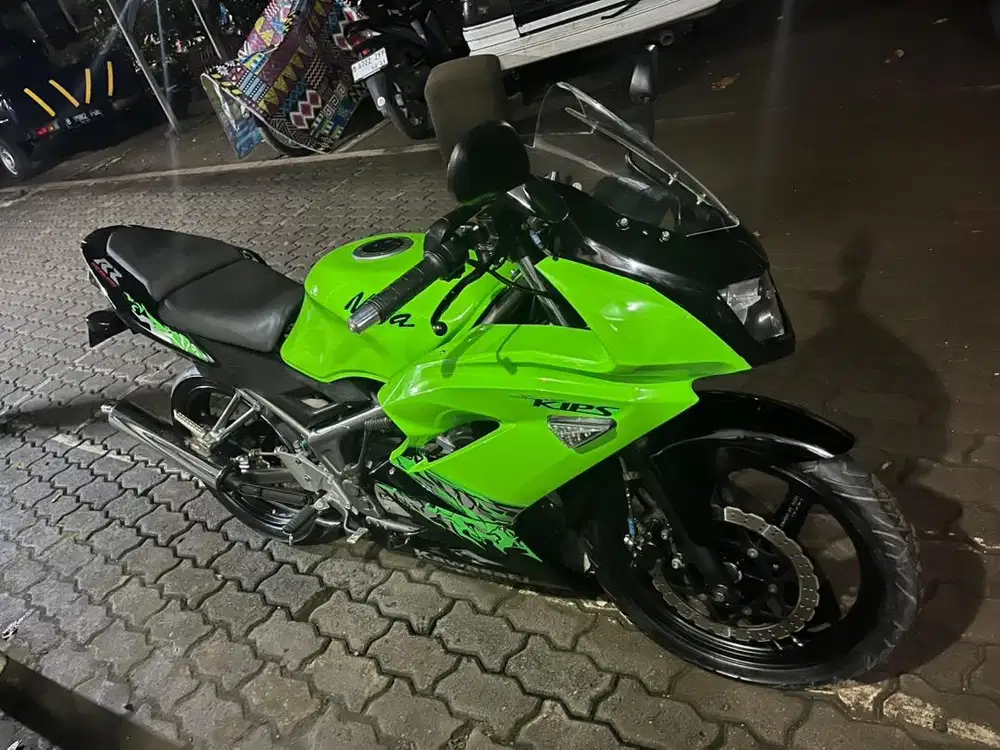 Ninja RR 2013 warna hijau