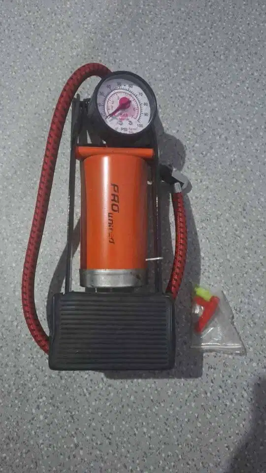 Pompa Ban  Kaki.