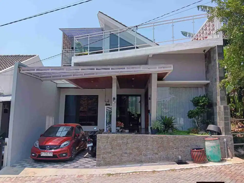 Rumah 2 Lt FULL FURNISHED di Kavling Permata Beringin Jl Beringin Lestari Ngaliyan