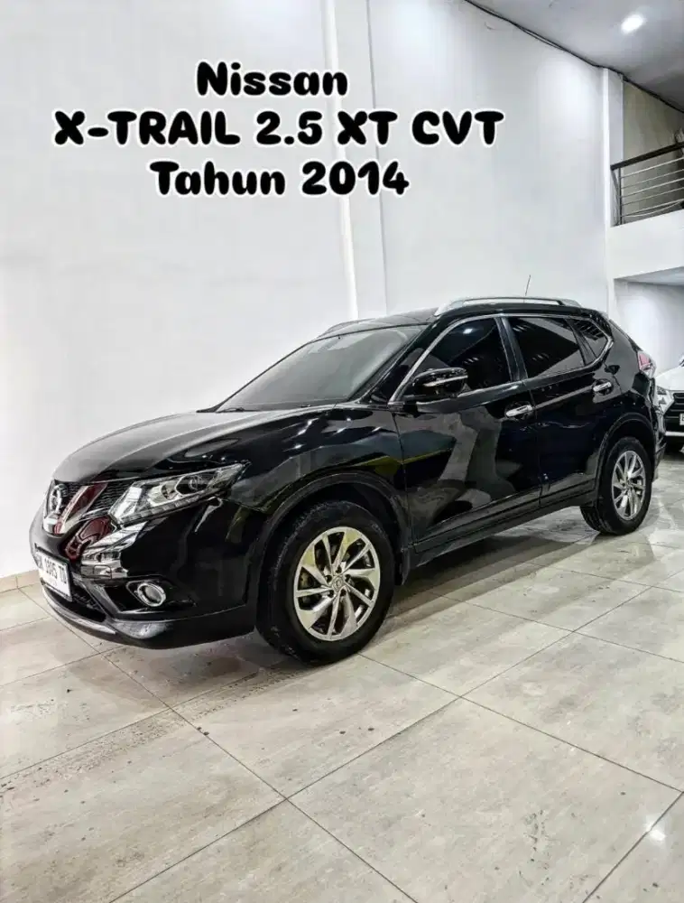 WAJIB BELI‼️ X-TRAIL 2.5 XT A/T 2014 / 2015 nissan xtrail hitam crv