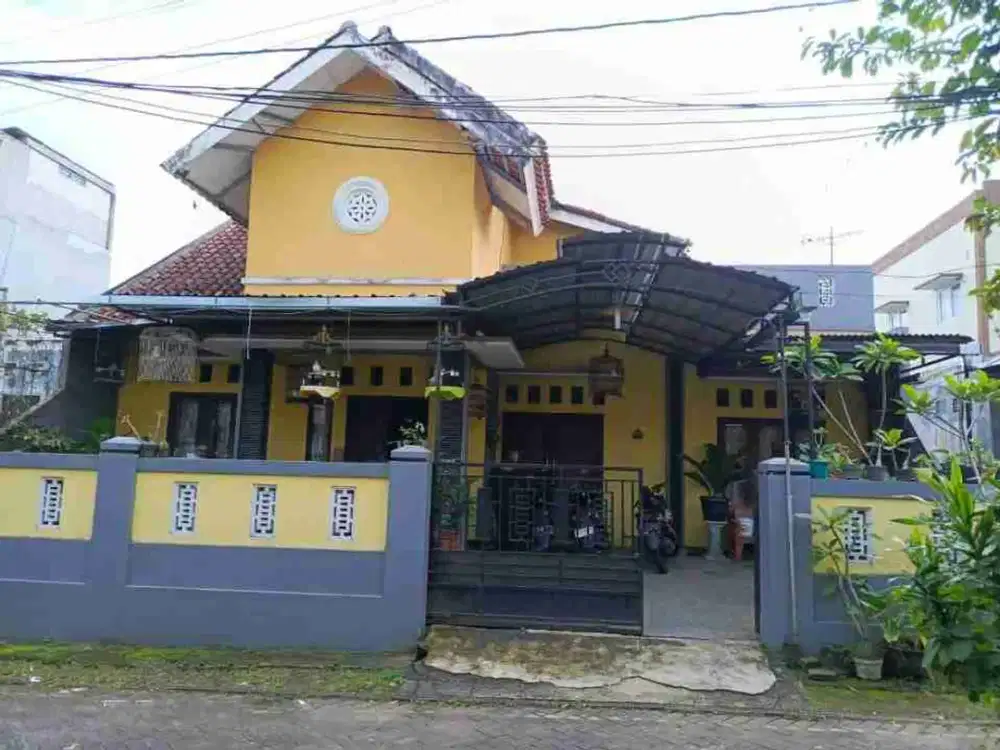 Rumah Hook 2 Lt di Perum Griya Mijen Permai Mijen Semarang
