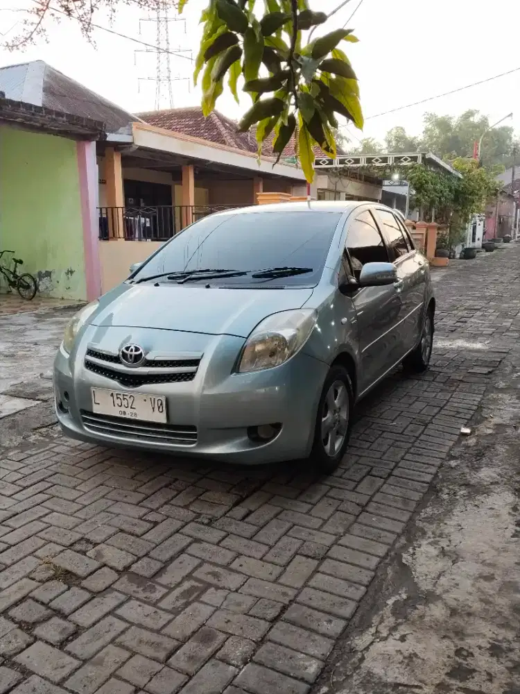 Toyota yaris 2008 e manual