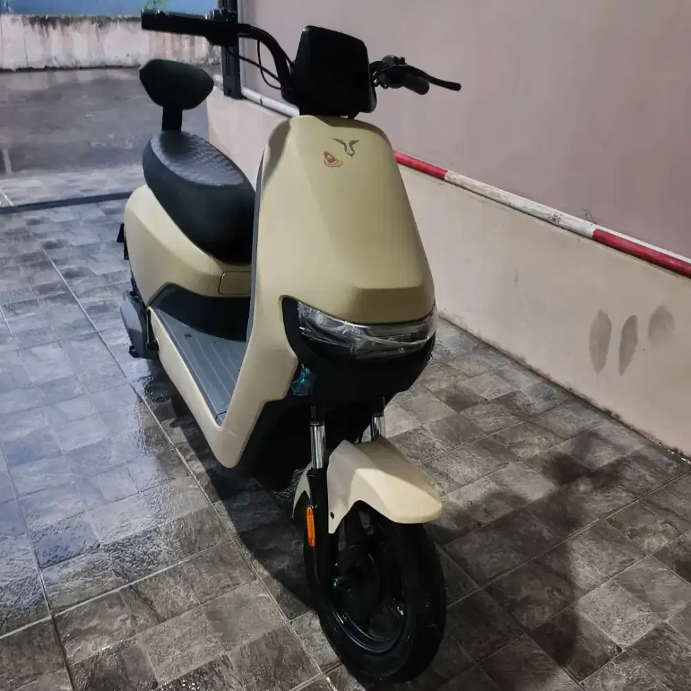 Uwinfly M70 Sepeda Listrik Like New