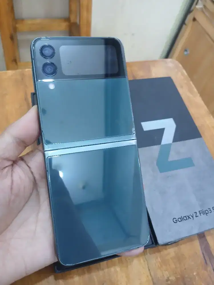 Samsung Z Flip 3 5G 256Gb SEIN