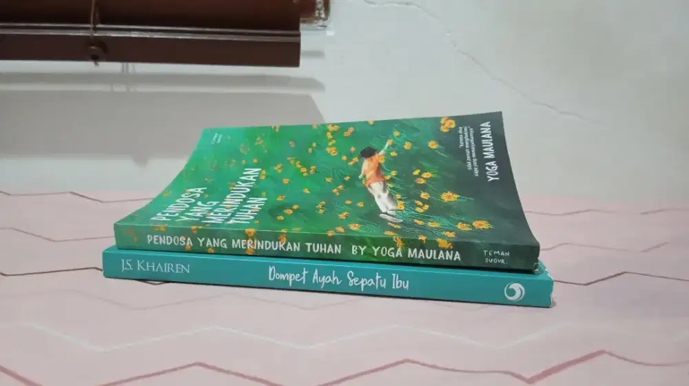 Novel Pendosa Yang Merindukan Tuhan & Dompet Ayah Sepatu Ibu