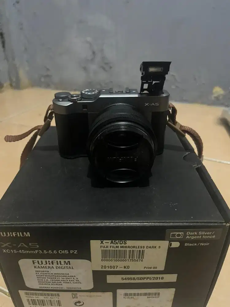 Fujifilm X-A5 full set original
