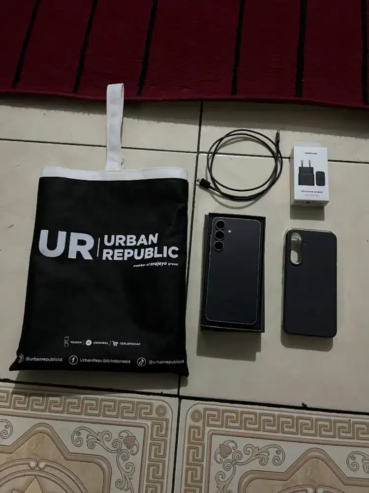 SAMSUNG S25 FE 8/256 beli Februari 2026
