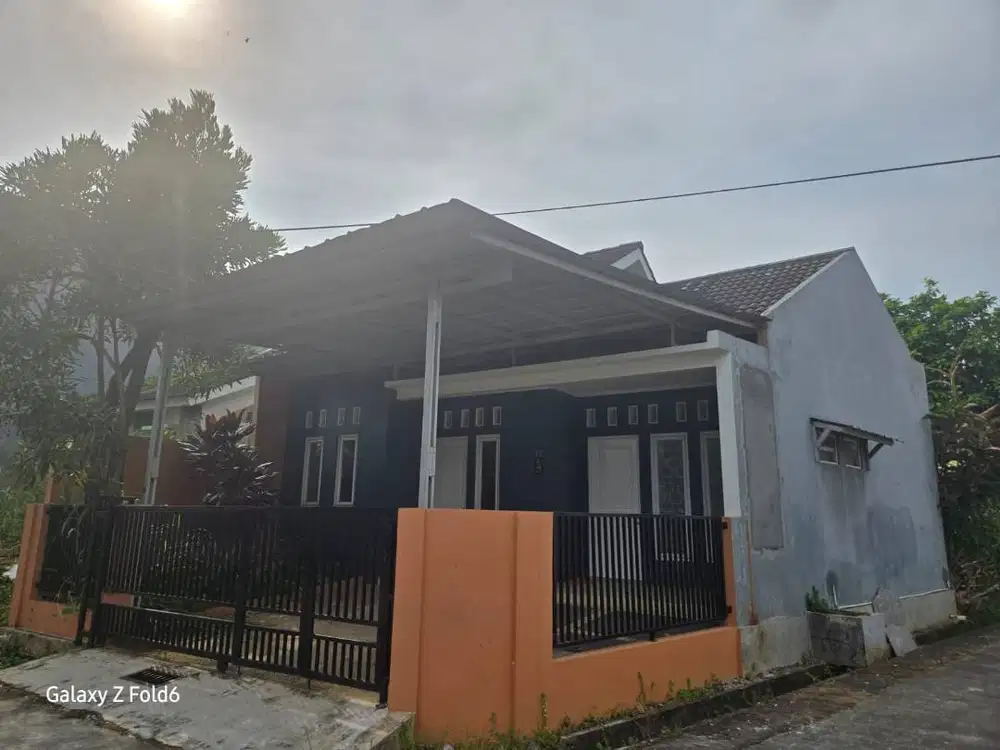 DIJUAL - RUMAH Luas Tanah 104 SIAP HUNI DI Harvest City -