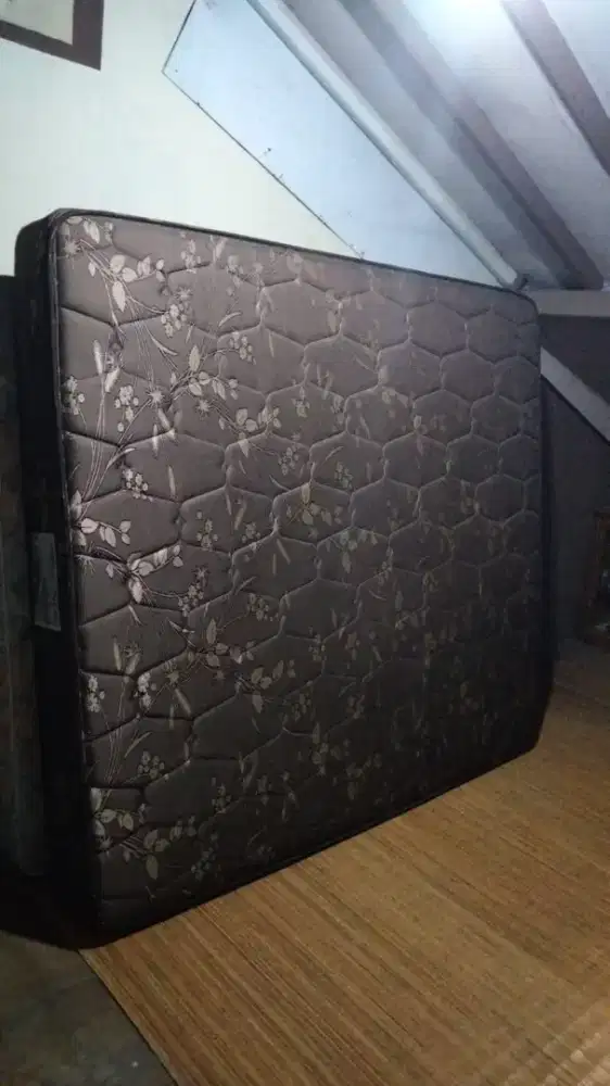 Kasur Springbed Guhdo Kingsize