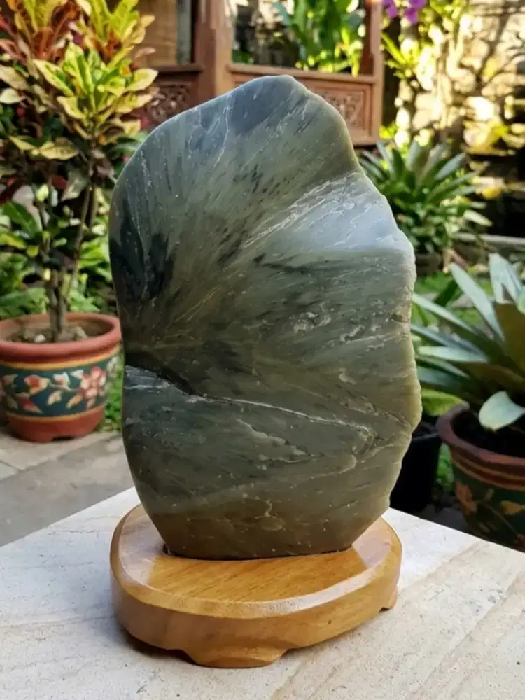 Pajangan F@sil Kayu Hijau Cristal (Giok Pasir Rakit) ±5Kg