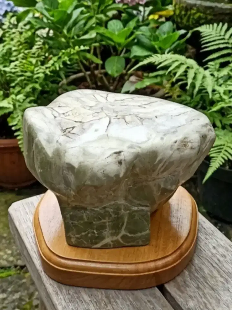 Pajangan F@sil Kayu Hijau Cristal (Giok Pasir Rakit) ±6Kg
