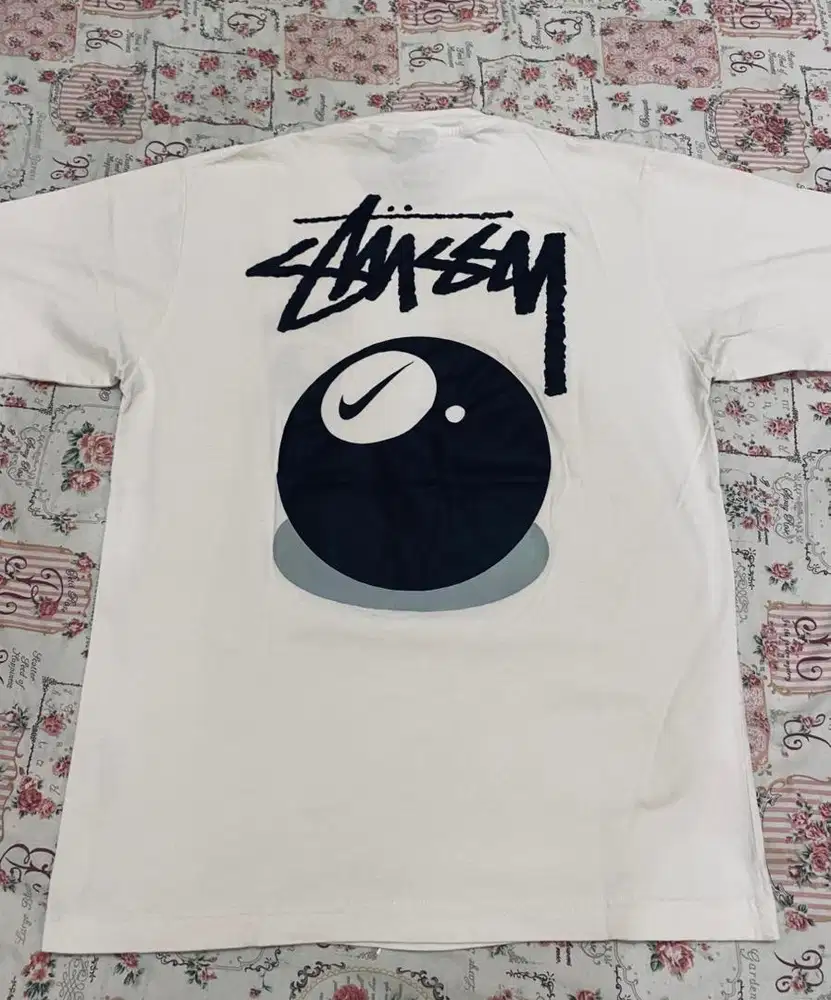 Kaos Stussy X Nike