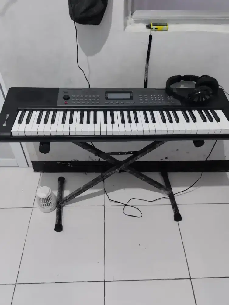 Keyboard Angelet XTS-690 Fullset Kondisi seperti baru 99%