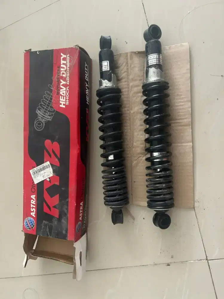 Shock belakang KYB universal 340mm