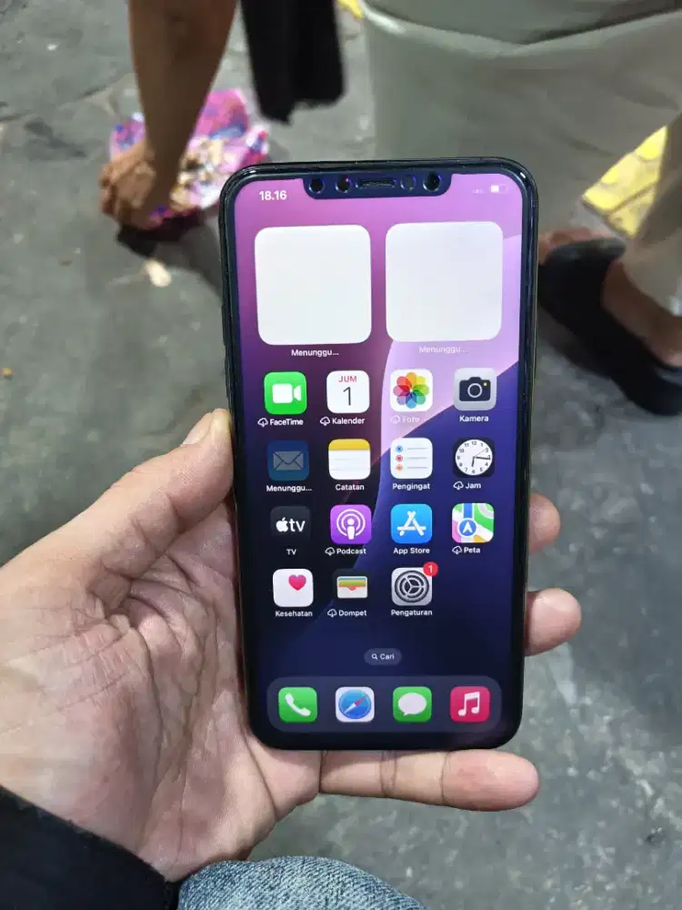 Iphone 11 promax.  256 gb
