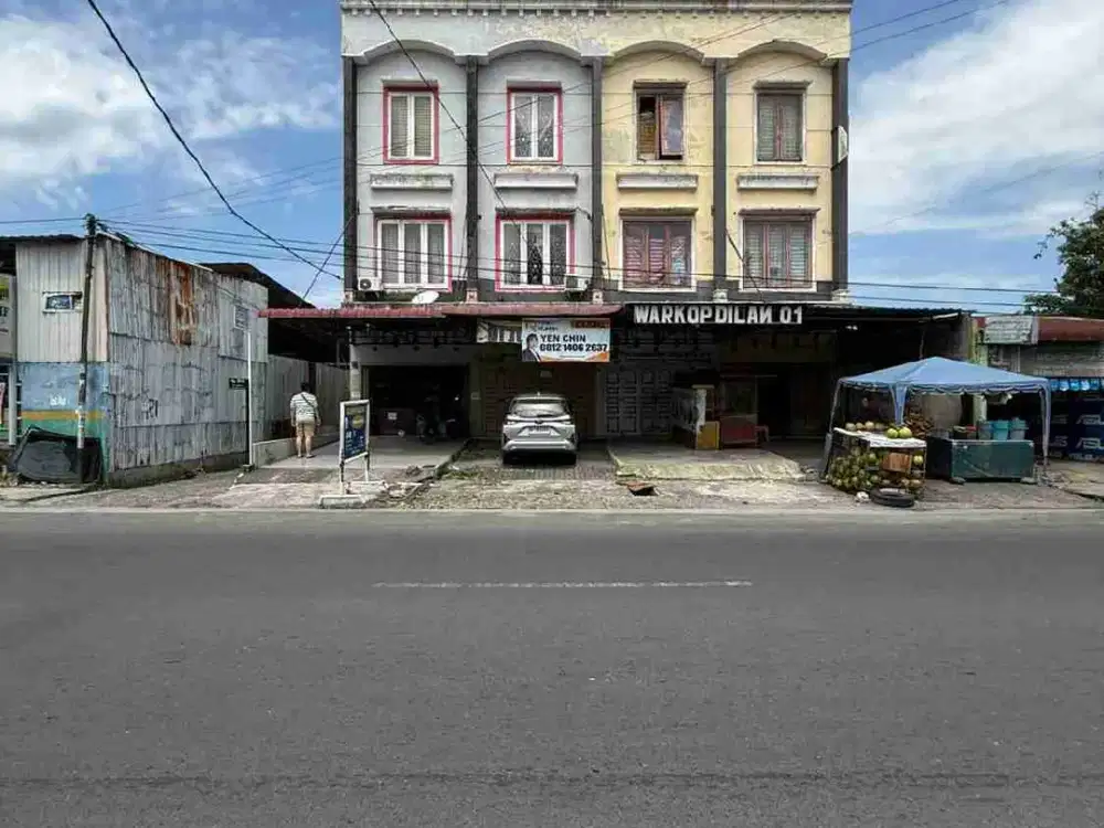 Jalan Kapten Muslim Dekat Kapten Sumarsono
