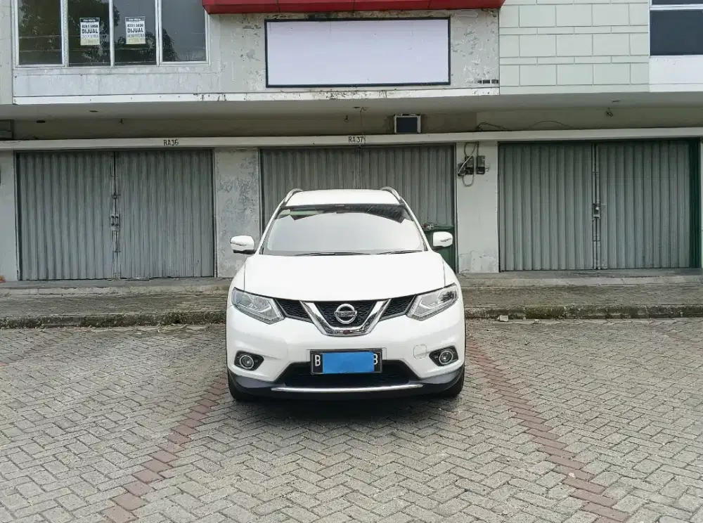 NISSAN XTRAIL 2.0 AT 2017 SIYAP PAKAI
