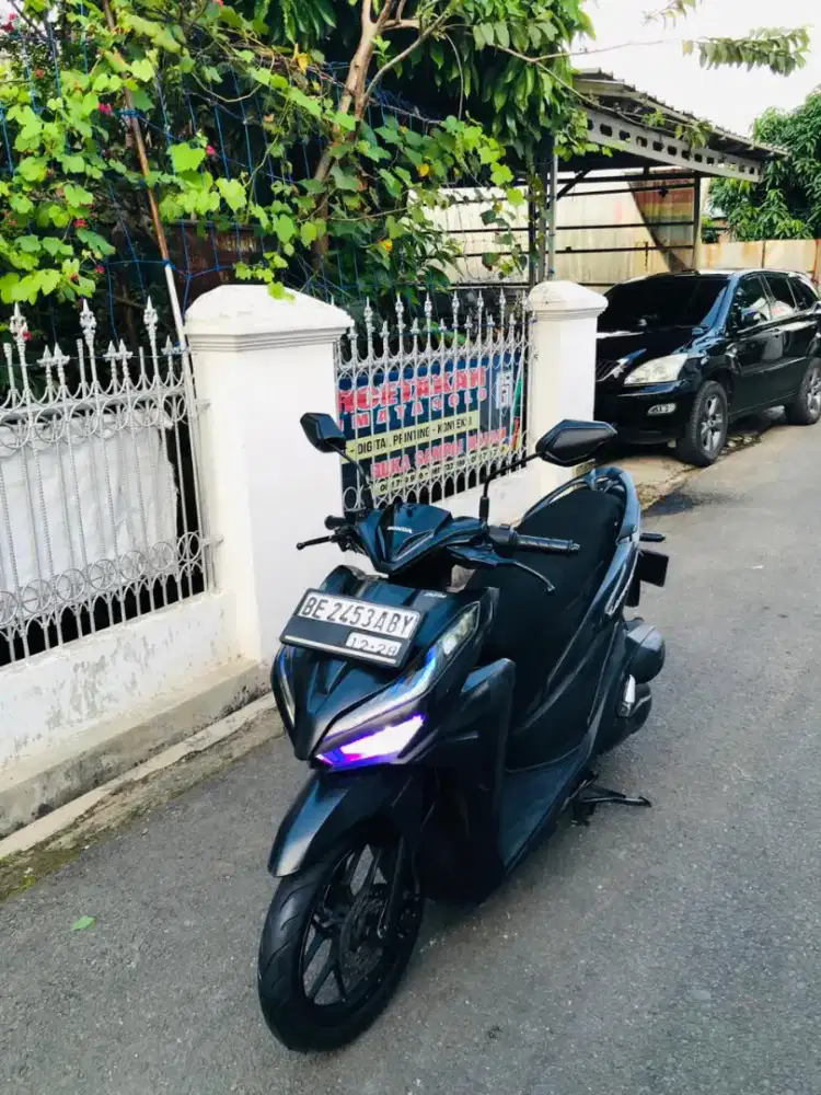 VARIO NEW LED 150 KEYLES ISTIMEWA 2019 Pajak Hidup