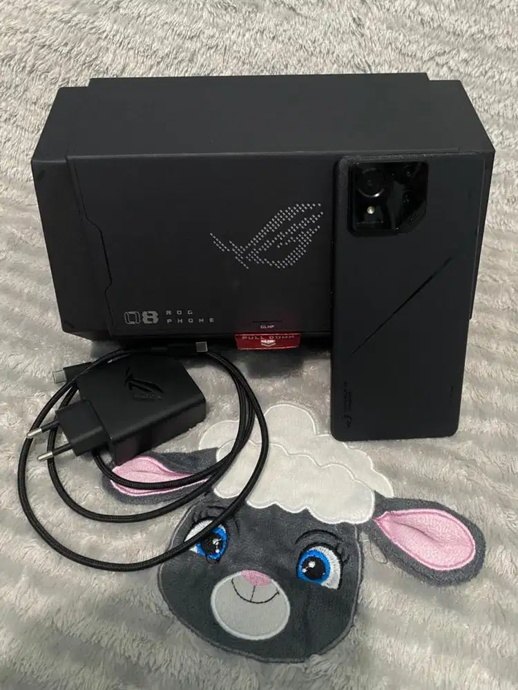 Asus ROG 8 Pro 16/512GB