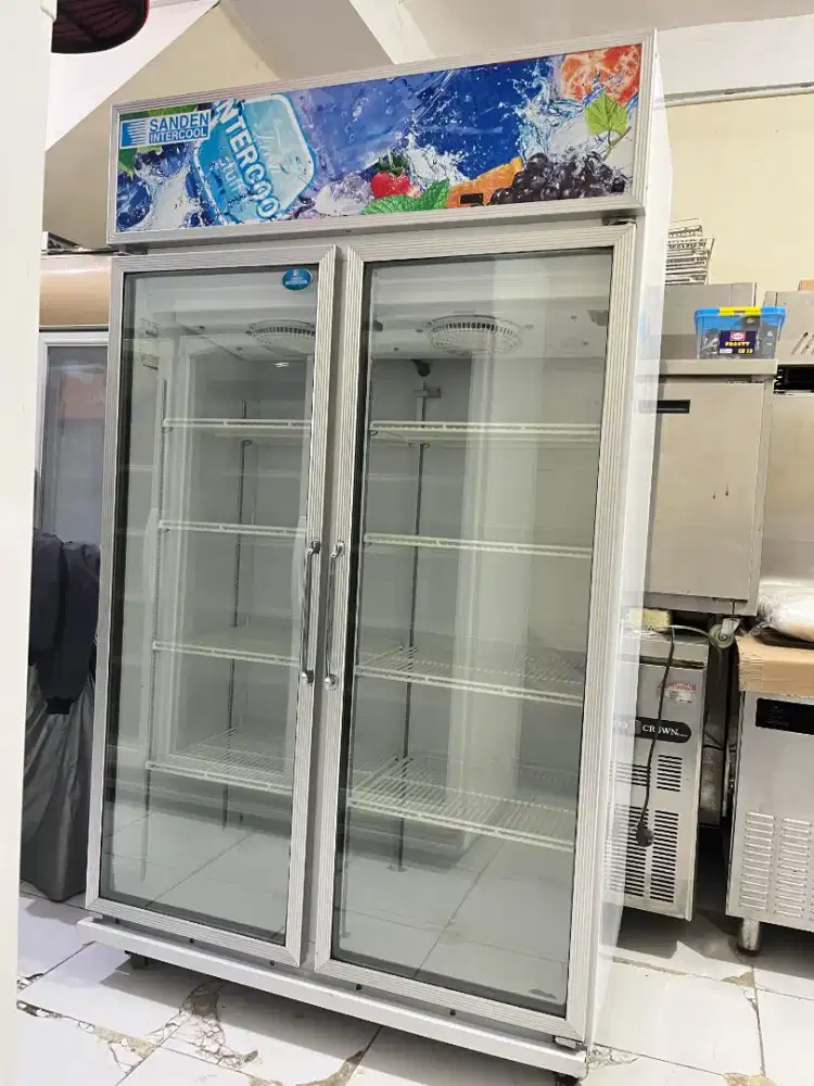 Showcase chiller 2 pintu second