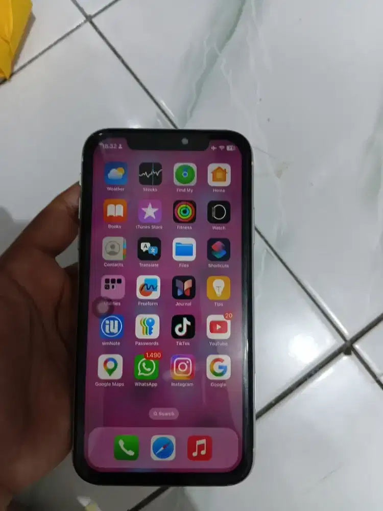 iphone xr 64 gb
