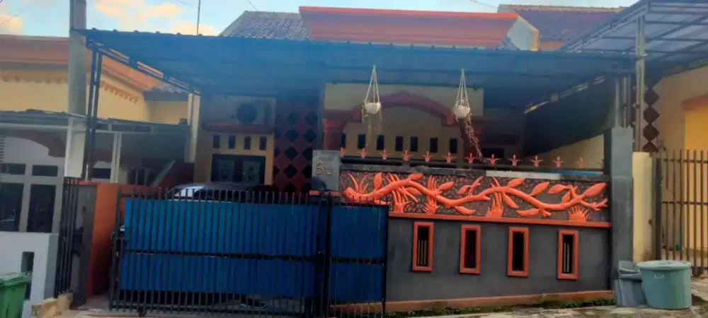 Di sewakan rumah lingkungan asri aman dan nyaman Area Pramuka RajaBasa