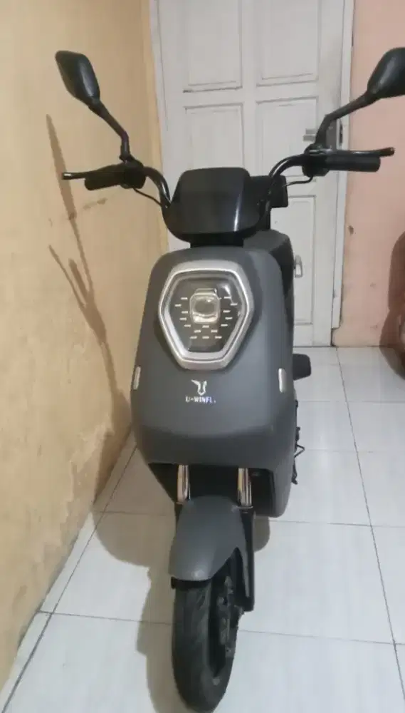 Sepeda listrik uwinfly M60