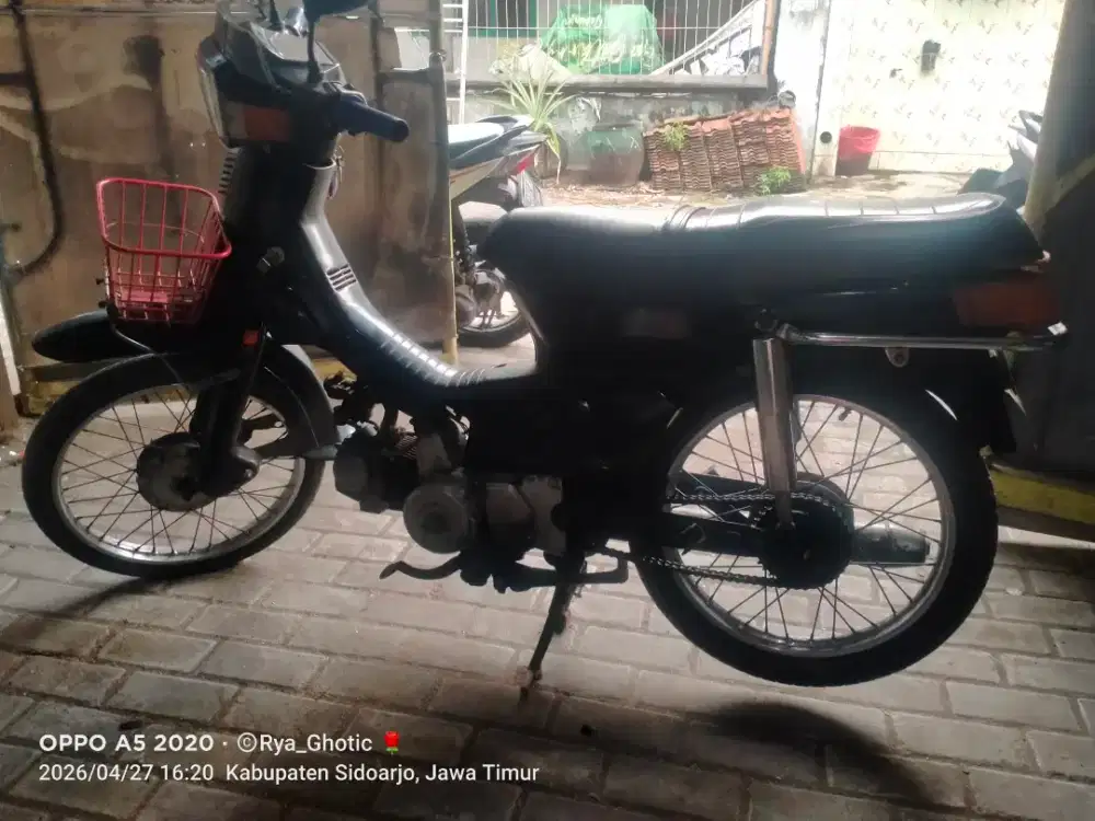 Dijual motor honda astrea 800