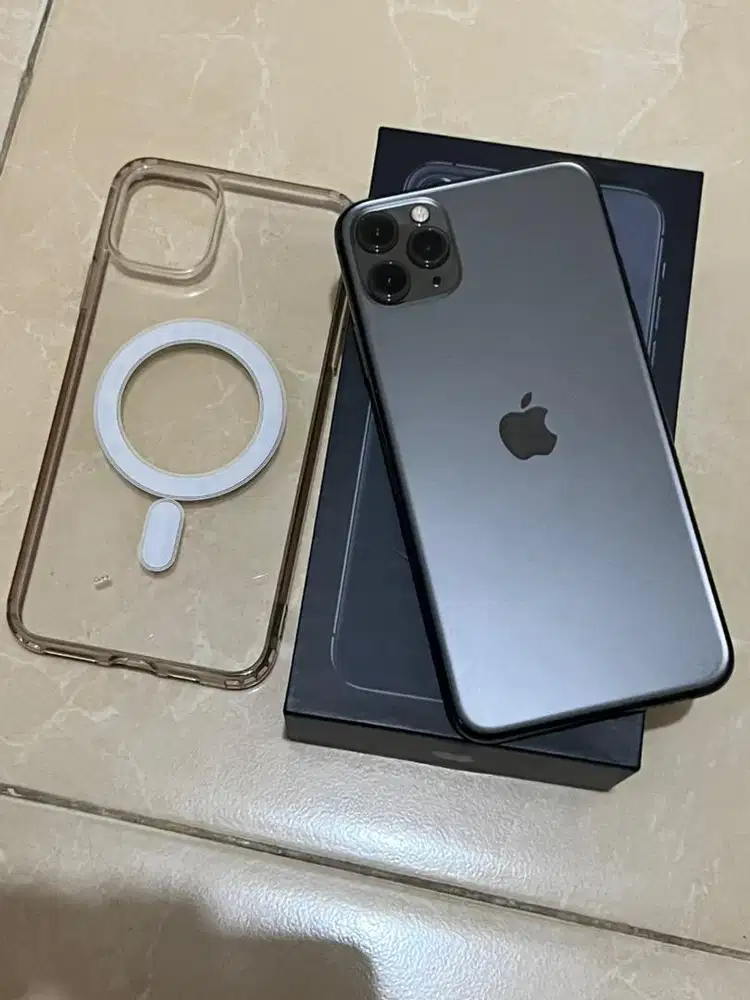 Buc iPhone 11 Pro Max 64gb fullset inter all op