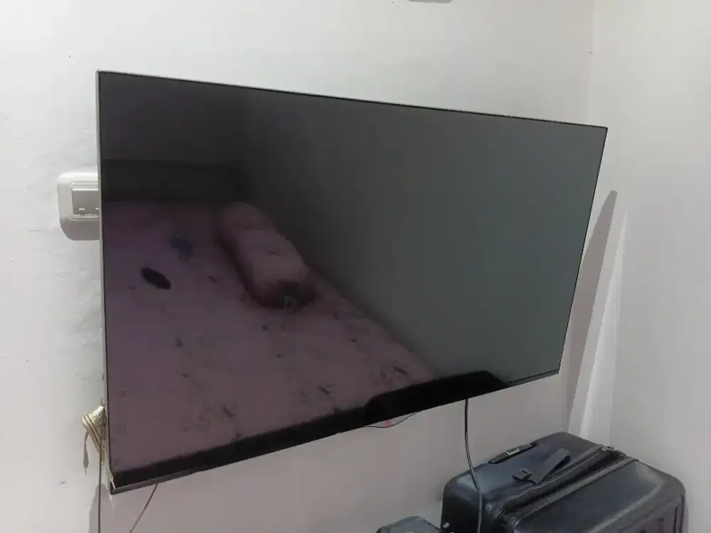 Dijual TV 43 inch LG bagus