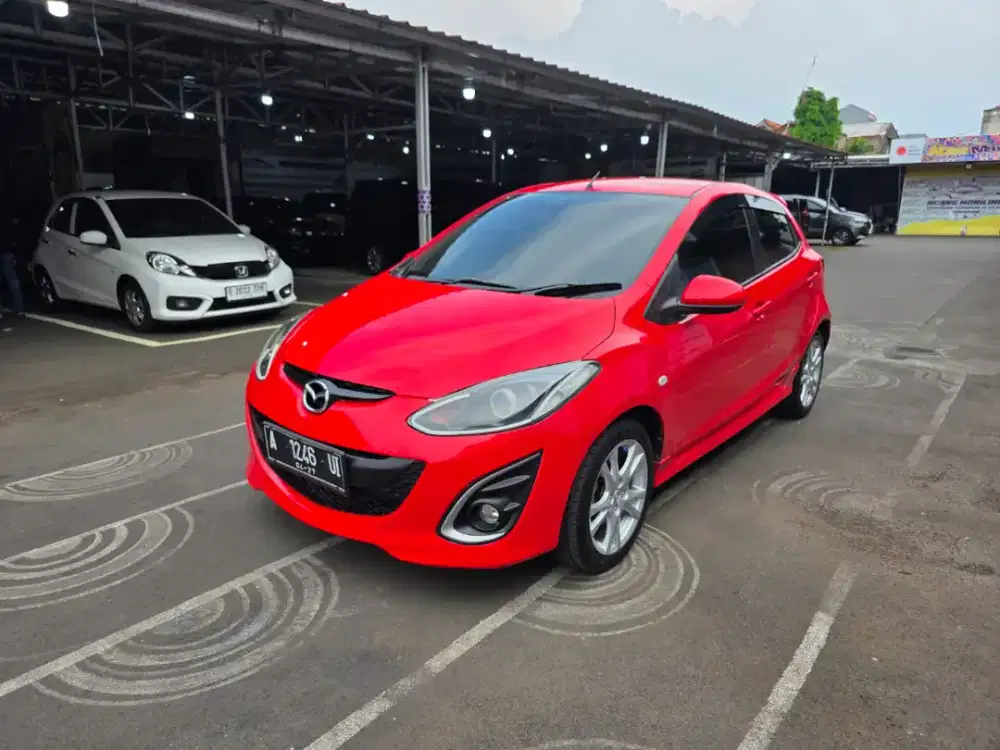 Mazda 2 HB R matic 2011
